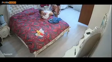 Real Hidden Camera Video of Spontaneous Sex with a Cute Iranian Girl – Watch Now!