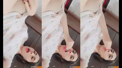 Hot Iranian Teenager’s Beautiful and Naughty Self-Pleasure Session